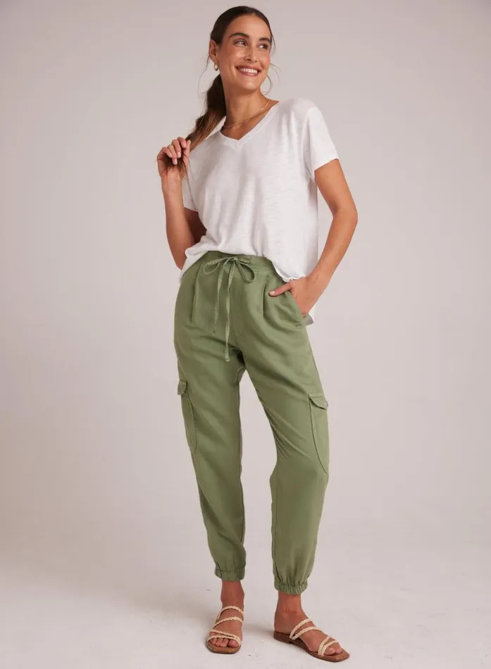Isla Pleated Jogger 8211 Lush Foliage Women Bella Dahl Joggers