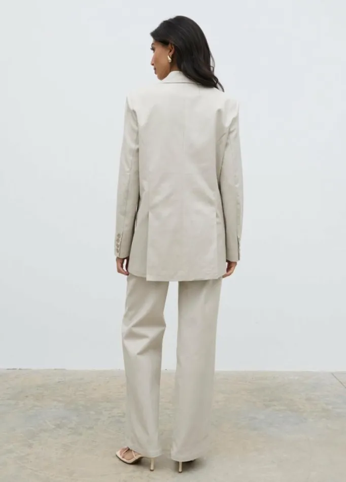 Pretty Lavish Everyday Staples Brady Oversized Boxy Blazer Beige 8211 Women