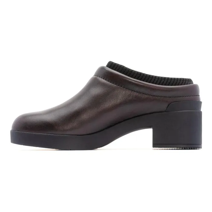 ABEO Capital Clog Metatarsal Red Womens Abeo Casual Shoes