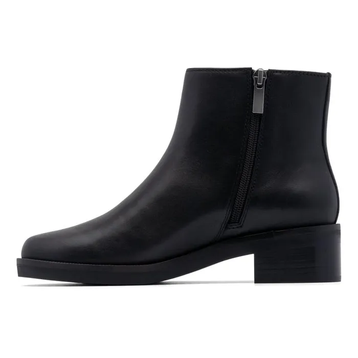 ABEO Traverse Ankle Black Womens Abeo Boots