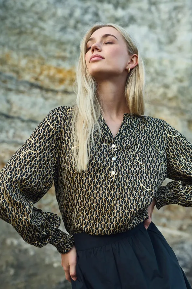 Blouses Women CULTURE CUever Blouse