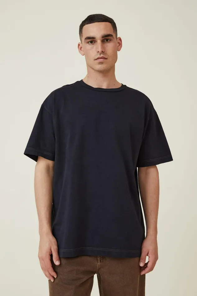 Box Fit Plain TShirt Black Men Cotton On Tees and Tanks
