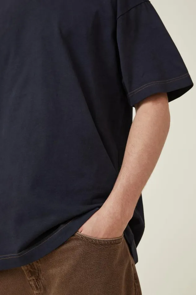 Box Fit Plain TShirt Black Men Cotton On Tees and Tanks