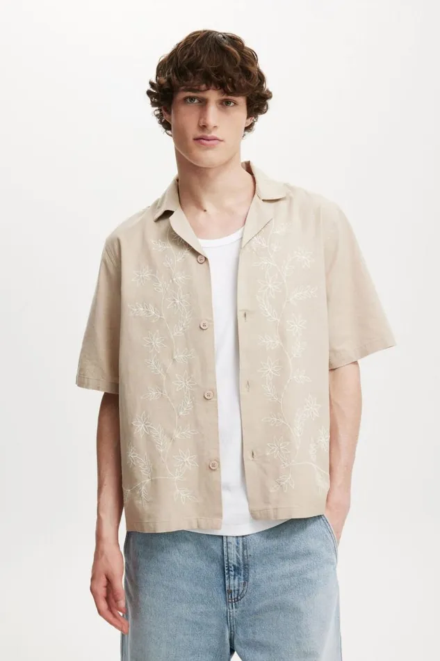 Cabana Short Sleeve Shirt Taupe Floral Men Cotton On Shirts and Polos