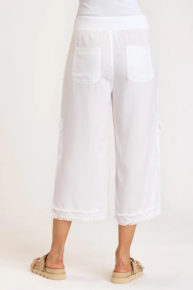 Clothing Crops XCVI Birk Gaucho White