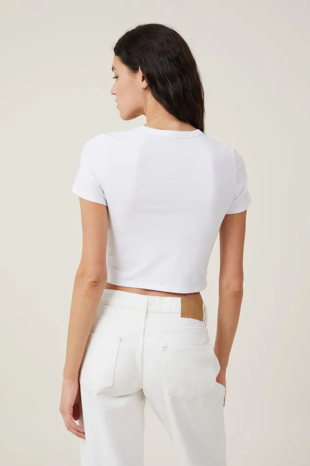 Crop Fit Graphic Tee Je Ne Sais Quoiwhite Women Cotton On Tops Crop Fit Graphic Tee Je Ne Sais Quoiwhite Women Cotton On Tops