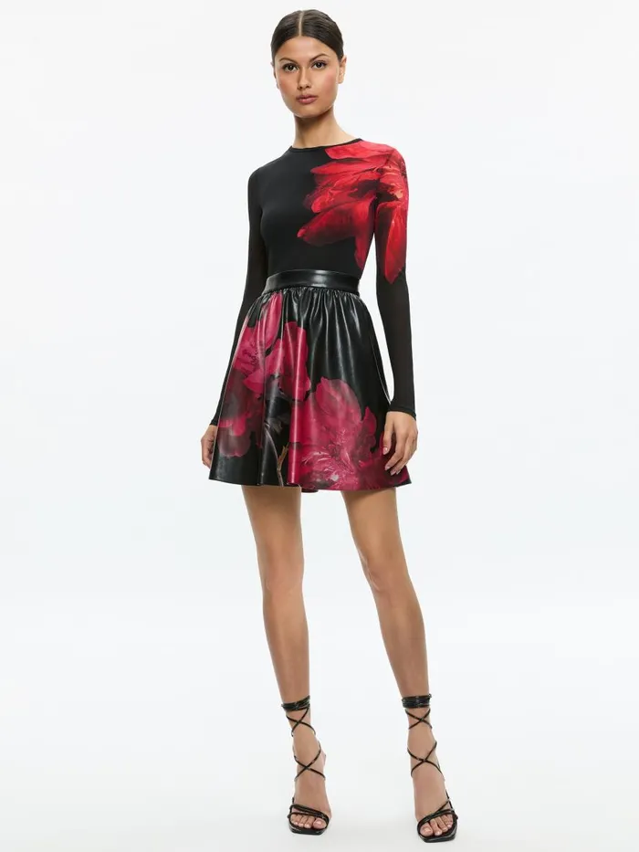 Dresses Women Alice Olivia CHARA VEGAN LEATHER CREW NECK LONG SLEEVE GATHERED DRESS Peony Petals Bright Ruby Dresses Women Alice Olivia CHARA VEGAN LEATHER CREW NECK LONG SLEEVE GATHERED DRESS Peony Petals Bright Ruby