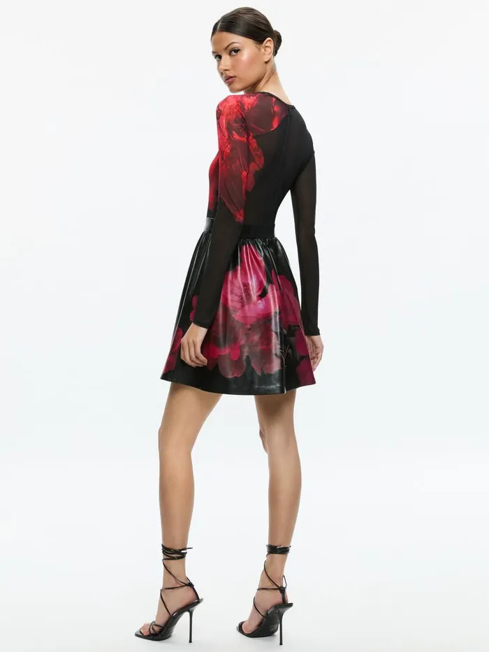 Dresses Women Alice Olivia CHARA VEGAN LEATHER CREW NECK LONG SLEEVE GATHERED DRESS Peony Petals Bright Ruby