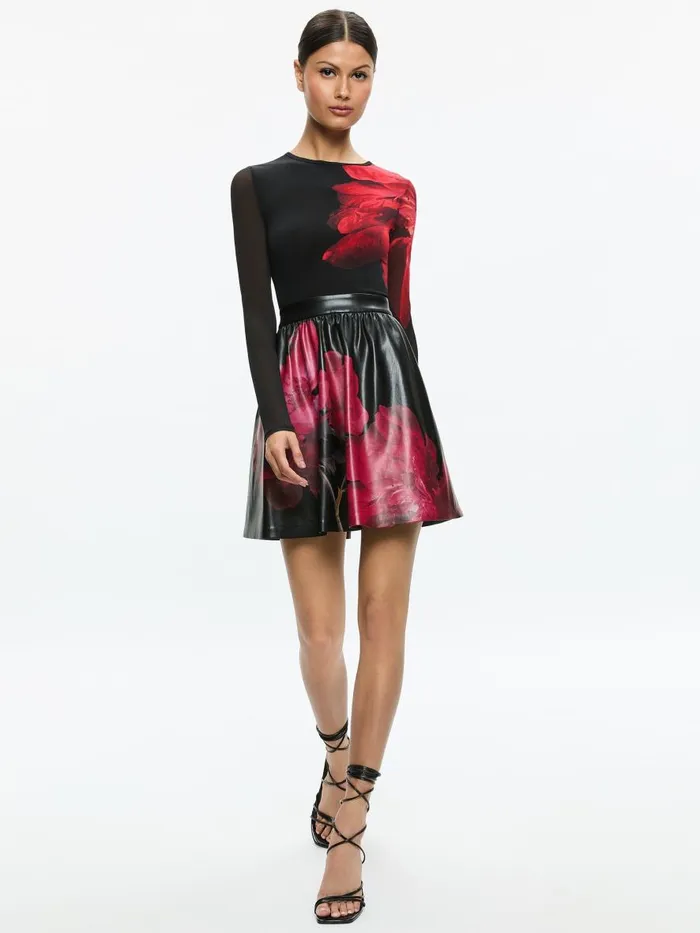 Dresses Women Alice Olivia CHARA VEGAN LEATHER CREW NECK LONG SLEEVE GATHERED DRESS Peony Petals Bright Ruby
