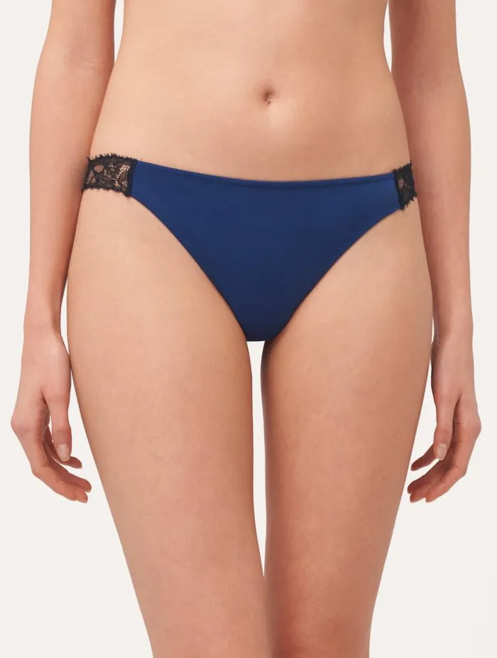 Lace Thong In Blue And Black Lingerie La Perla G String and Thong