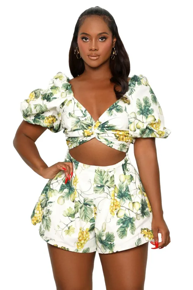 Lilly039s Kloset Jumpsuits and Rompers Women On The Vine Flirty Romper White Multi Lilly039s Kloset Jumpsuits and Rompers Women On The Vine Flirty Romper White Multi