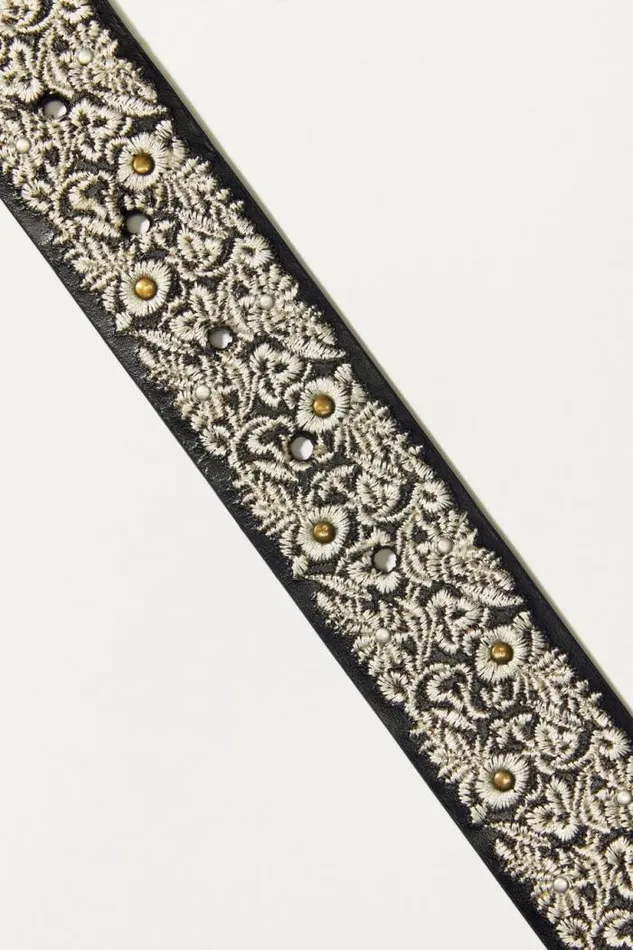Lucky Brand All Over Floral Embroidered Multi Women Belts Lucky Brand All Over Floral Embroidered Multi Women Belts
