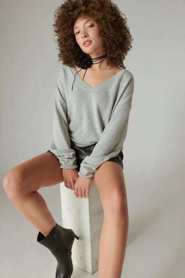 Lucky Brand Cloud Soft V Neck Sweater Light Heather Grey b03 Women Sweaters and Sweatshirts Lucky Brand Cloud Soft V Neck Sweater Light Heather Grey b03 Women Sweaters and Sweatshirts