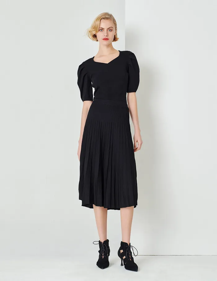 MARYLING Knitwear Black HeartShaped Collar Large Pleated Knitted Top Black 8211 Women