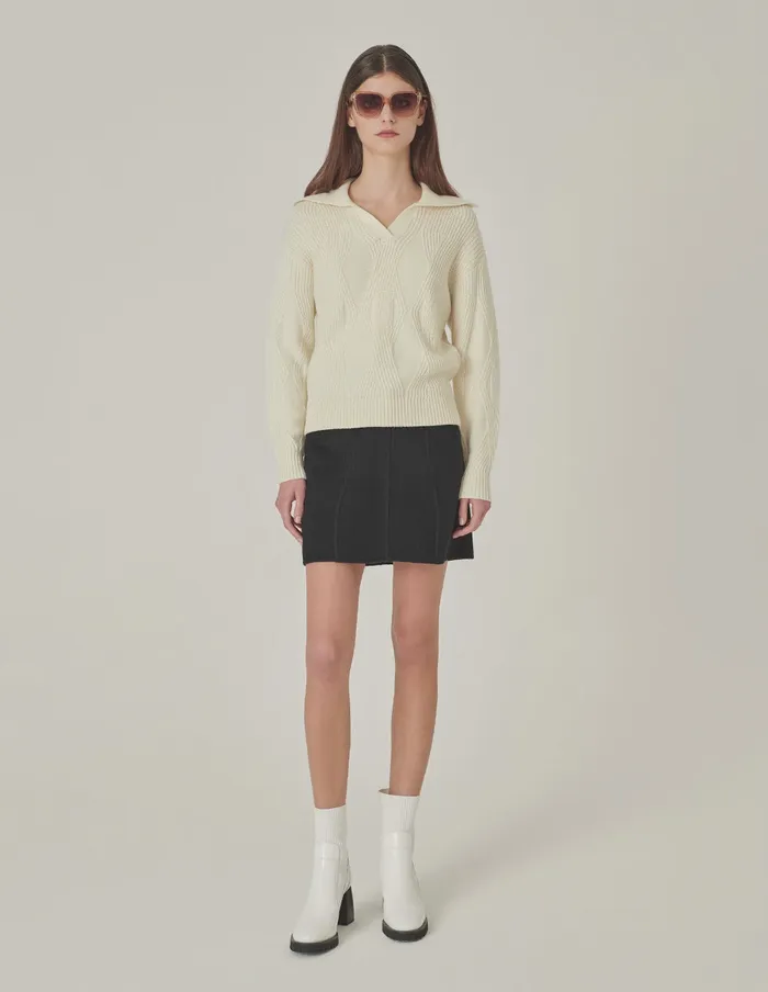 MARYLING Knitwear Lapel Collar LongSleeve CreamColored Knitted Pullover Cream 8211 Women MARYLING Knitwear Lapel Collar LongSleeve CreamColored Knitted Pullover Cream 8211 Women