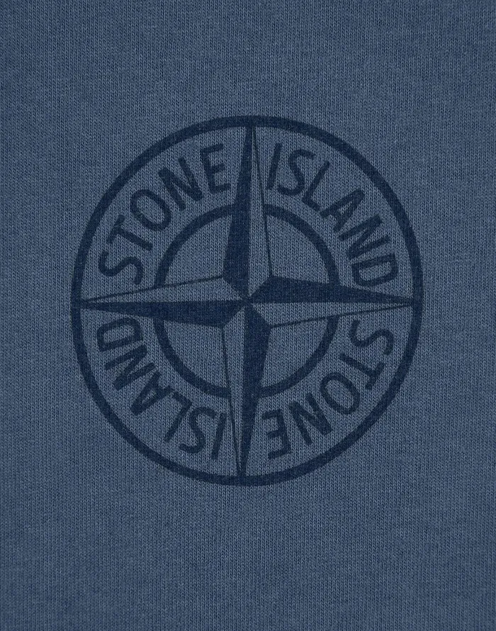 Mens 20792 Dust One LongSleeve TShirt In Marine Blue Stone Island TShirts