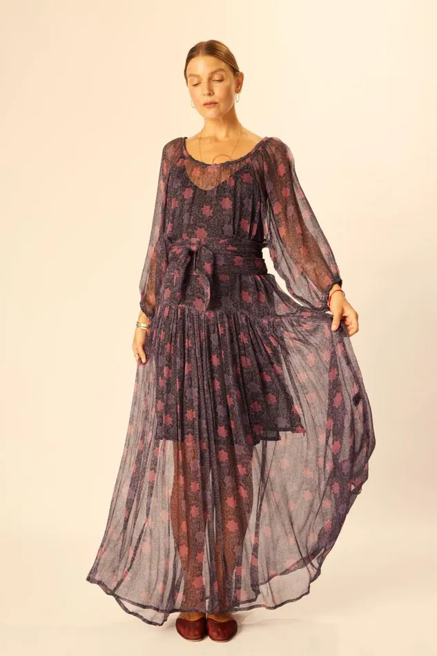 Natalie Martin LAINEY DRESS WITH SASH Snowflake Aubergine Shop Dresses