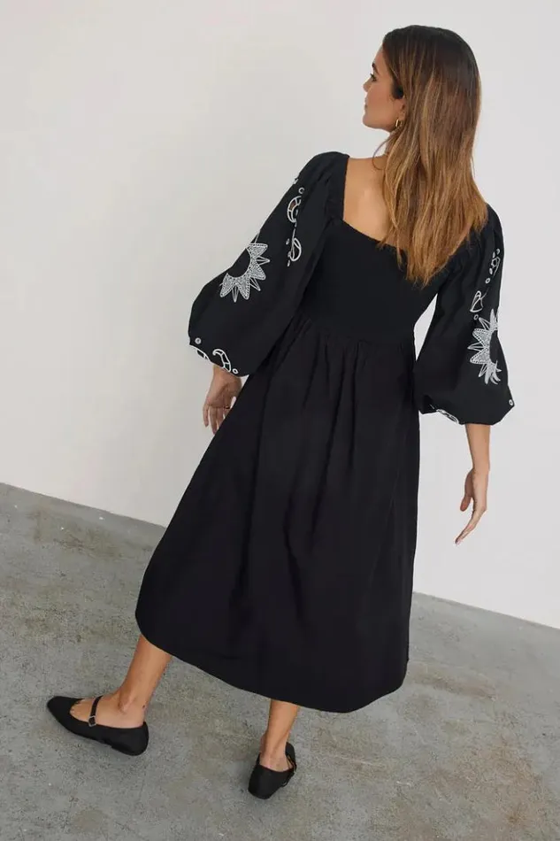 Never Fully Dressed Black Enchanted Belle Dress Women Modest Dressing