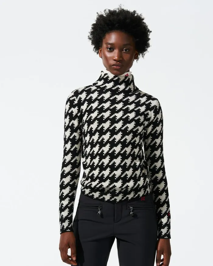 Perfect Moment Tops Houndstooth Merino Wool Turtleneck Black and White 8211 Houndstooth Print 8211 Women