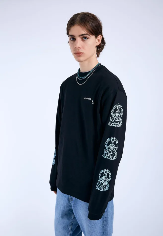 Reno Long Sleeve 8211 Black Peaces Black Peaces Men Dr Denim Tees and Longsleeves Reno Long Sleeve 8211 Black Peaces Black Peaces Men Dr Denim Tees and Longsleeves