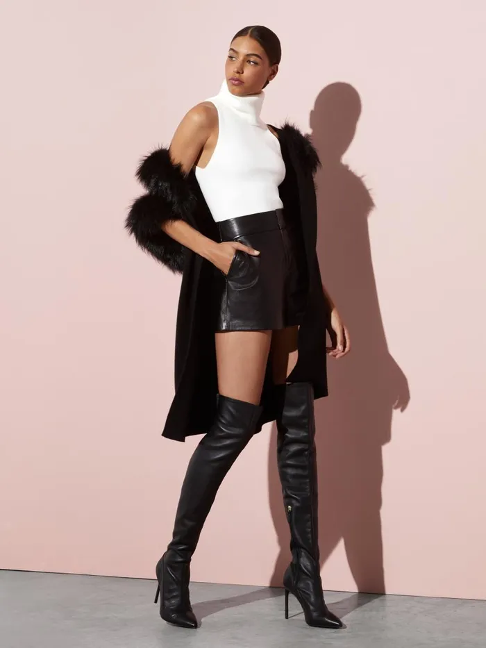 Shorts Women Alice Olivia CADY HIGH WAISTED LEATHER SHORT Black