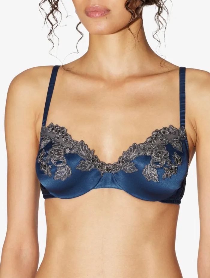 Silk Underwired Bra In Blue With Frastaglio Lingerie La Perla Underwired