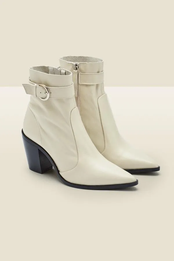 Sosandar Boots Women Amelia Cream Leather Buckle Detail Western Boot Cream