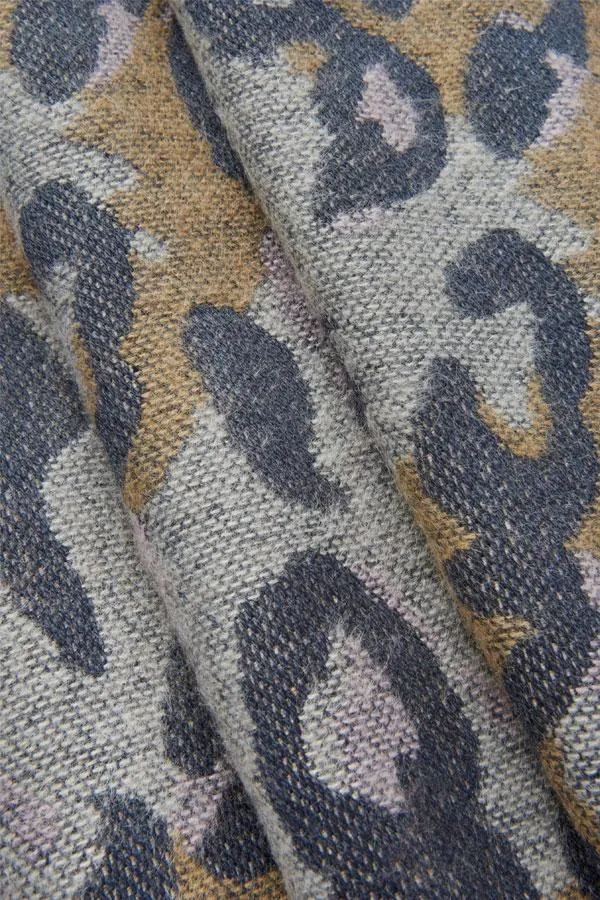 Sosandar Hats Scarves and Gloves Women Amber Soft Grey Leopard Print Oversized Scarf Grey Sosandar Hats Scarves and Gloves Women Amber Soft Grey Leopard Print Oversized Scarf Grey