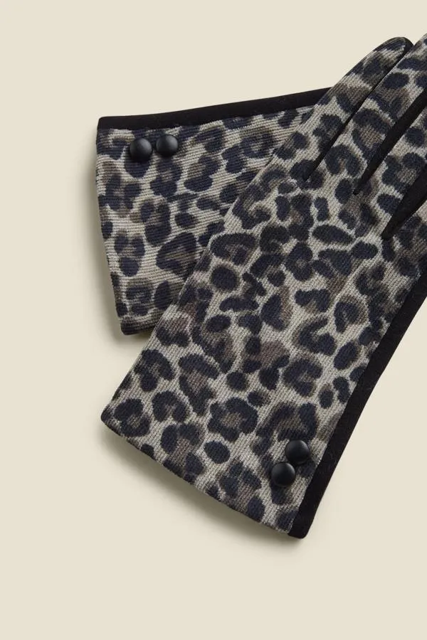 Sosandar Hats Scarves and Gloves Women Oslo Leopard Print Gloves