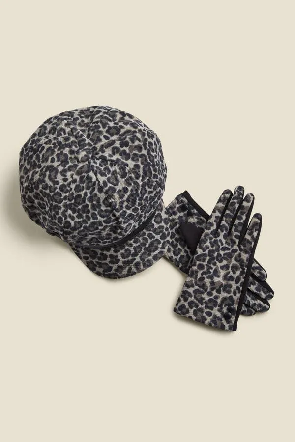 Sosandar Hats Scarves and Gloves Women Oslo Leopard Print Gloves