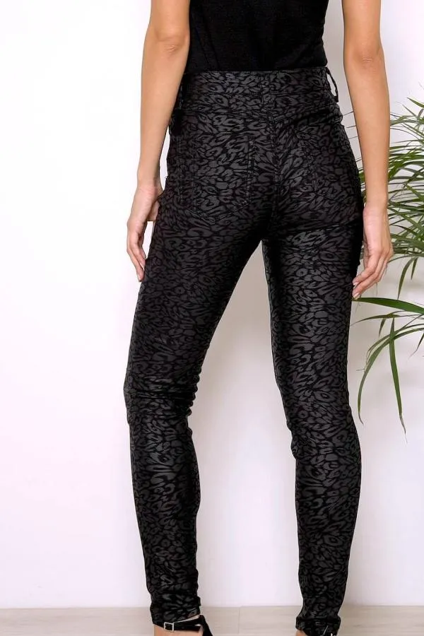 Sosandar Jeans and Jeggings Women Black Textured Leopard Print Coated Skinny Jeans Black