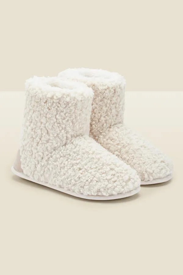 Sosandar Slippers Women Cream Curly Faux Fur Super Soft Boot Slippers Cream