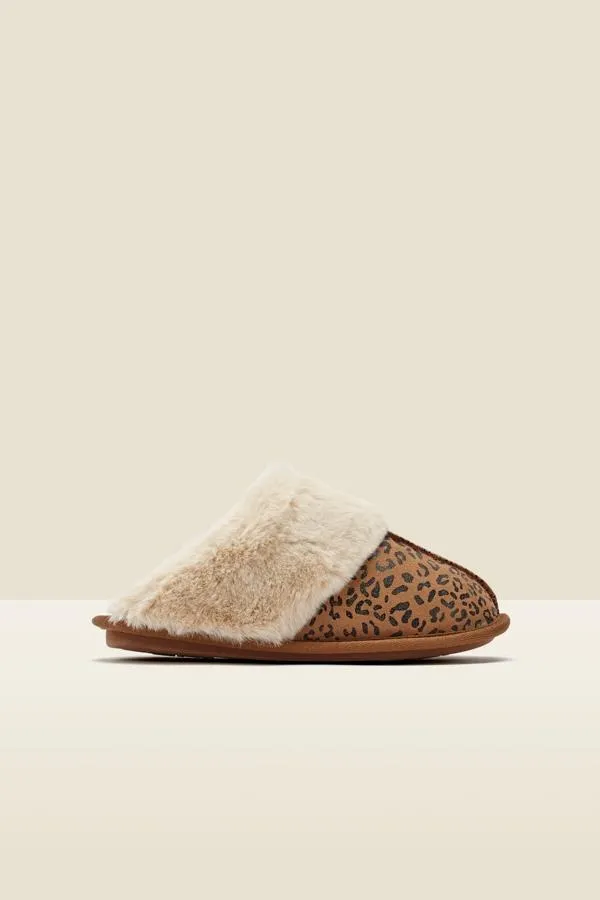 Sosandar Slippers Women Leopard Print Suede Mule Slippers With Faux Fur Lining