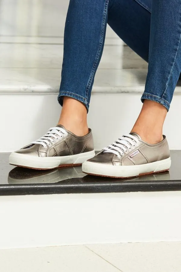 Sosandar Trainers 8211 Superga and Victoria Women Superga 2750 Classic Pewter Canvas Trainers