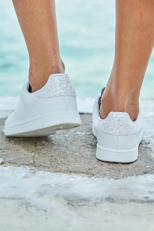 Sosandar Trainers 8211 Superga and Victoria Women Victoria Cava White Glitter Back White Leather Trainers White
