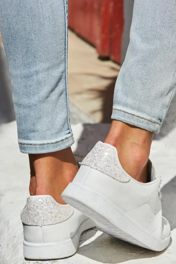 Sosandar Trainers 8211 Superga and Victoria Women Victoria Cava White Glitter Back White Leather Trainers White