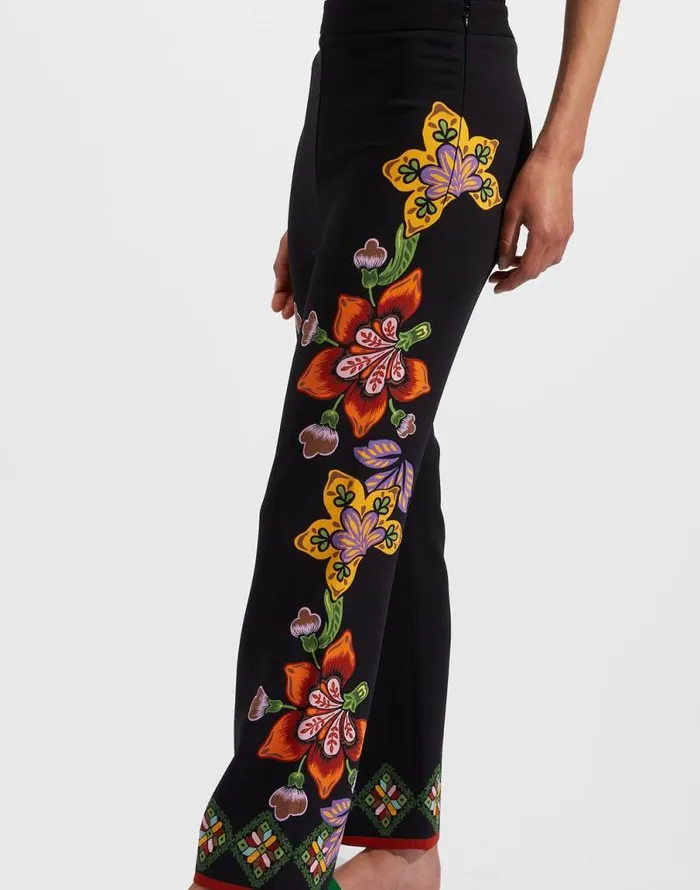 Stretch Pants Place Folk Flowers Nero Place Women La Double J Shorts and Pants Stretch Pants Place Folk Flowers Nero Place Women La Double J Shorts and Pants