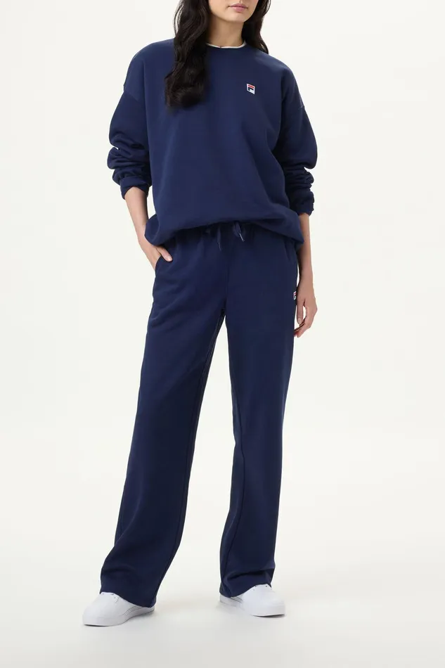 Sweatshirts and Hoodies Women Fila Classic Relaxed Sweatshirt 400 Fila Navy Sweatshirts and Hoodies Women Fila Classic Relaxed Sweatshirt 400 Fila Navy
