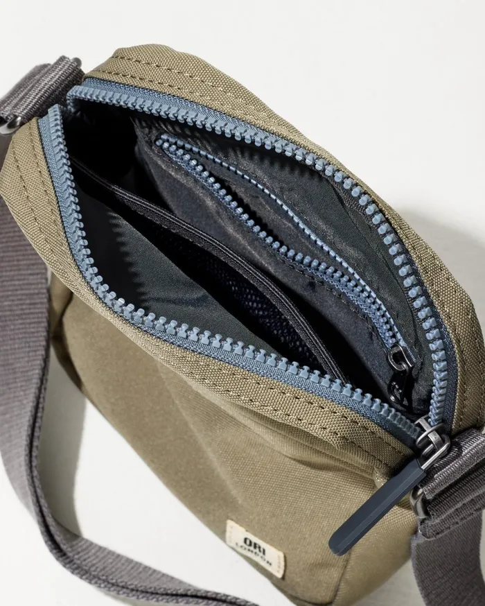 Tommy Bahama Bond Coriander Canvas Crossbody Coriander WomenMenBig and TallBeach and Home Handbags and Clutches Tommy Bahama Bond Coriander Canvas Crossbody Coriander WomenMenBig and TallBeach and Home Handbags and Clutches