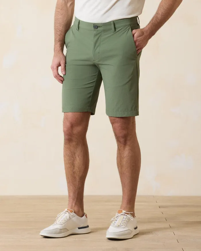 Tommy Bahama Maui Breaker IslandZone 5Inch Hybrid Ocean Deep Men Shorts