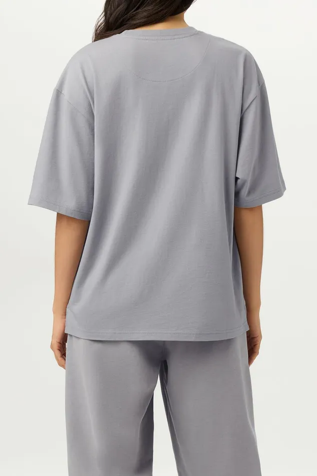 Tops and TShirts Women Fila Apex Relaxed Box Tee 051 Ultimate Gray Tops and TShirts Women Fila Apex Relaxed Box Tee 051 Ultimate Gray