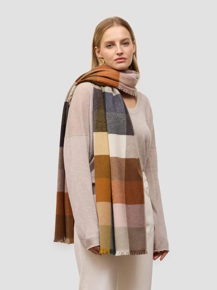 Women Begg X Co Scarves Alloa Courchevel Cashmere Stole Natural Pink