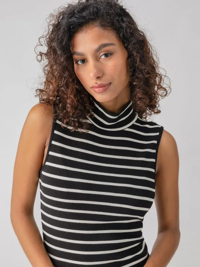 Women Essential Sleeveless Mock Neck Tank Black Chalk Stripe Sanctuary Clothing Sweaters and Cardis Women Essential Sleeveless Mock Neck Tank Black Chalk Stripe Sanctuary Clothing Sweaters and Cardis