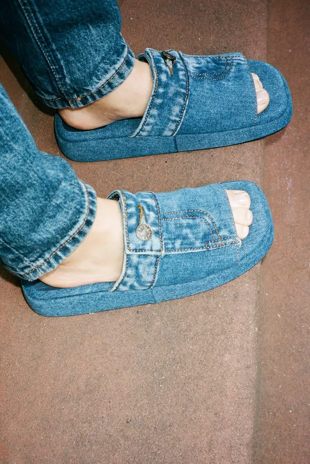 Women Flat Jeffrey Campbell BLUESKY Blue Denim