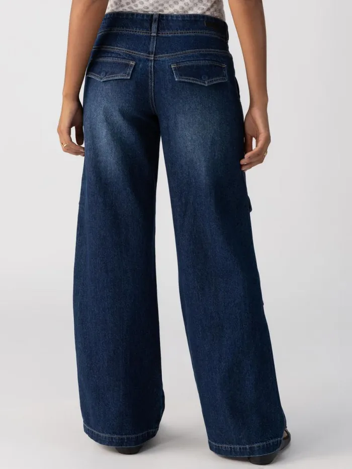 Women Level Up Standard Rise Cargo Pant Crescent Sanctuary Clothing Pants Women Level Up Standard Rise Cargo Pant Crescent Sanctuary Clothing Pants