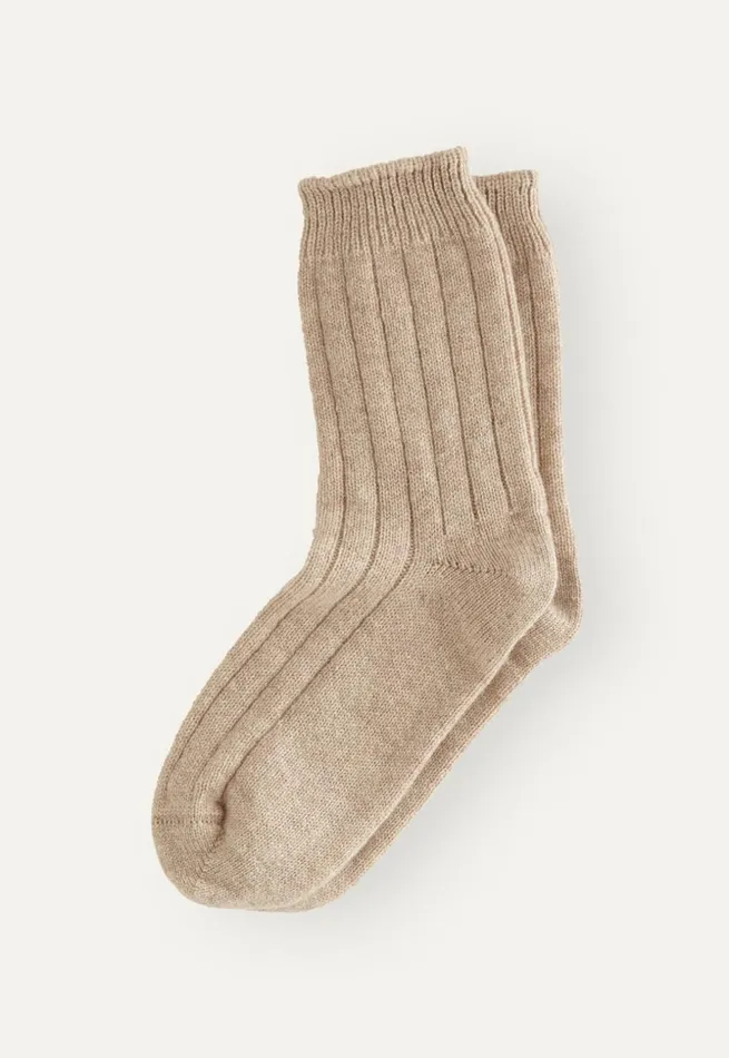 Women Ribbed Socks Pale Fawn Poetry Fashion Accessories