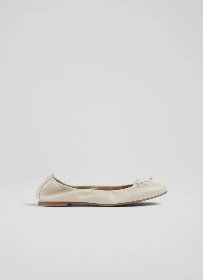Women Trilly Cream Leather Ballet Pumps Cream LKBennett Flats